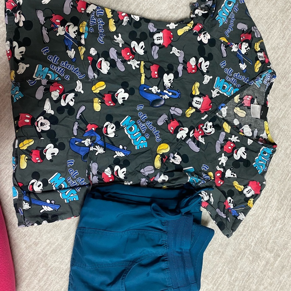 Mickey Mouse scrubs